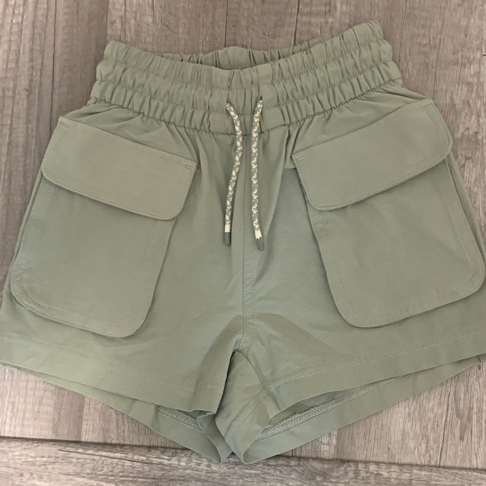 Athleta Girl cargo shorts